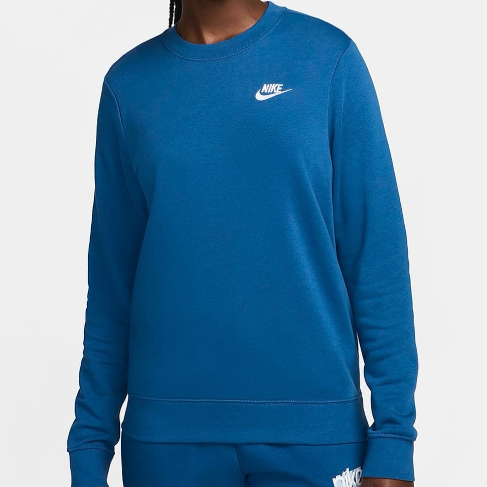 Nike. Blue Crewneck. Size Medium.